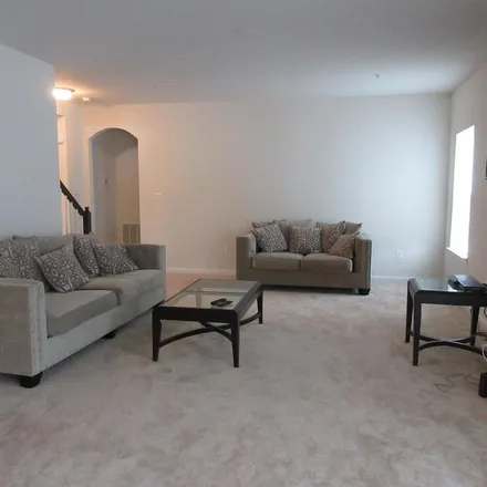 Image 4 - 3367 Captain Wendell Pruitt Way, Prince George's County, MD 20744, USA - Apartment for rent