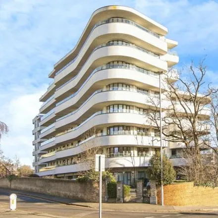 Buy this 1 bed apartment on Horizons in Churchfield Road, Poole