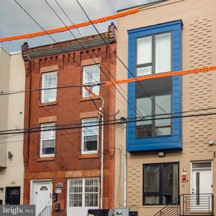 Buy this 11 bed house on 1831 North 18th Street in Philadelphia, PA 19121