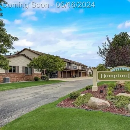 Image 4 - 2317 London Bridge Drive, Rochester Hills, MI 48307, USA - Condo for sale