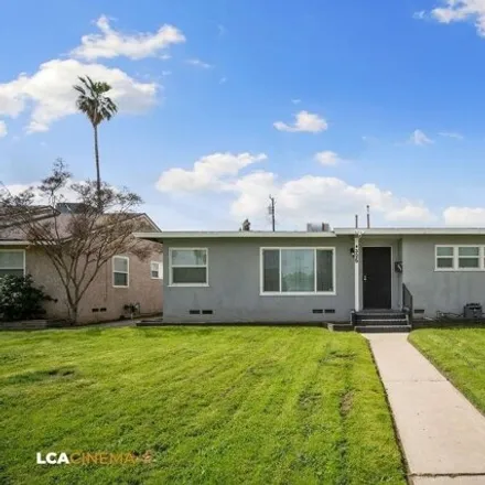 Buy this 4 bed house on 321 Oakdale Drive in Bakersfield, CA 93309