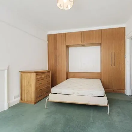 Image 2 - Ascot Court, Grove End Road, London, NW8 9RY, United Kingdom - Apartment for sale