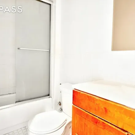 Rent this 2 bed apartment on 335 East 58th Street in New York, NY 10022