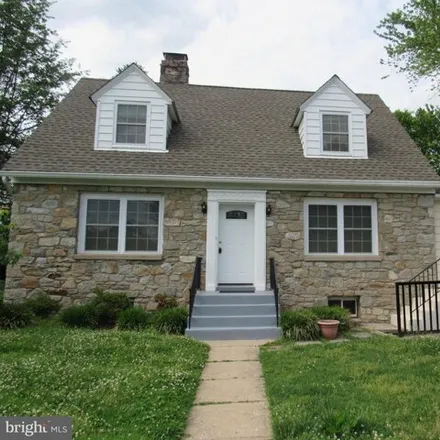 Rent this 4 bed house on 811 West Holly Lane in Purcellville, VA 20132