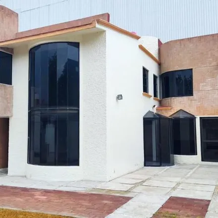 Rent this 3 bed house on Teatro Cedrus in Privada de los Ahuehuetes, Arboledas de San Javier 1ra sección