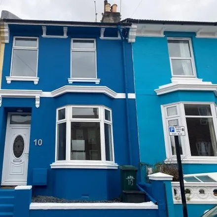 Rent this 2 bed townhouse on 10 Hastings Road in Brighton, BN2 3AF