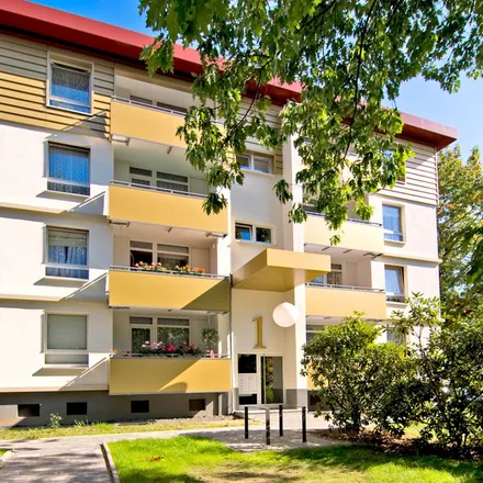 Rent this 3 bed apartment on Schopenhauerweg 1 in 45279 Essen, Germany