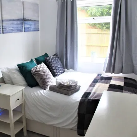 Rent this 2 bed apartment on Hinckley and Bosworth in LE10 1AR, United Kingdom