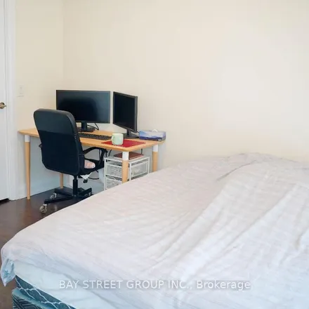 Image 9 - 5 Sheppard Avenue East, Toronto, ON M2N 0G3, Canada - Apartment for rent