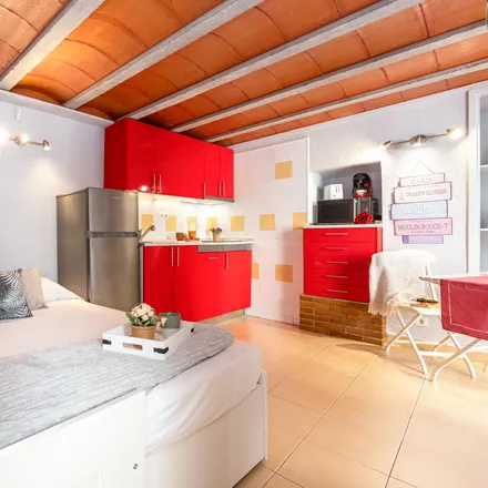 Rent this 1 bed apartment on Hostal Noria in Carrer del Trinquet Nou, 43001 Tarragona