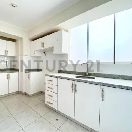 Buy this 3 bed apartment on Avenida El Pacífico in La Perla, Lima Metropolitan Area 07011