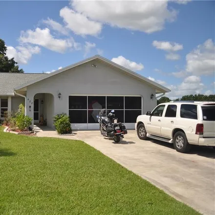 Buy this 2 bed house on 408 Holly Drive in Sebring, FL 33876