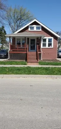 Buy this 3 bed house on 269 University Street in Ferndale, MI 48220