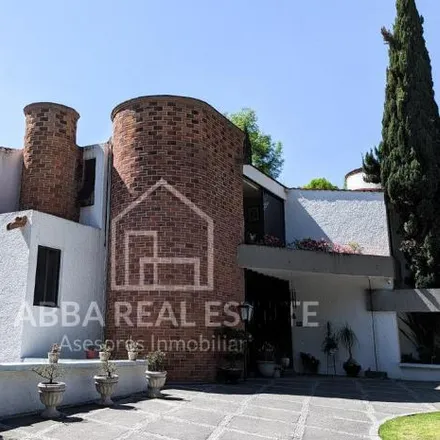 Buy this 4 bed house on Retorno del Grillo in Club de Golf Vallescondido, 52930 Ciudad López Mateos