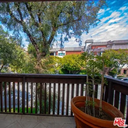 Image 8 - 5628 Sumner Way, Culver City, CA 90230, USA - Condo for sale