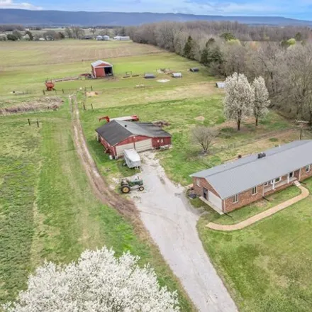 Buy this 3 bed house on Prairie Plains Road in Hillsboro, Coffee County