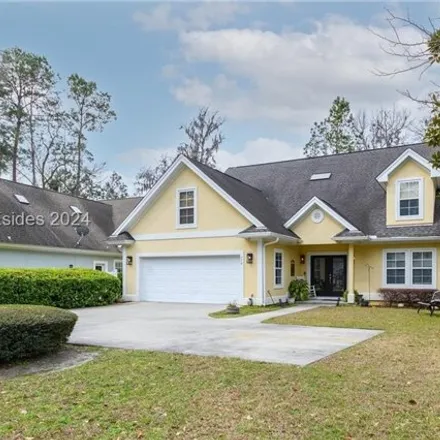 Buy this 4 bed house on Rose Hill Golf Club in Willow Run, Beaufort County