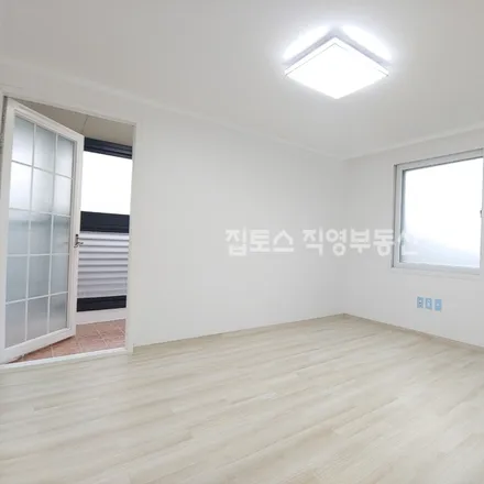 Image 5 - 서울특별시 강남구 대치동 916-69 - Apartment for rent