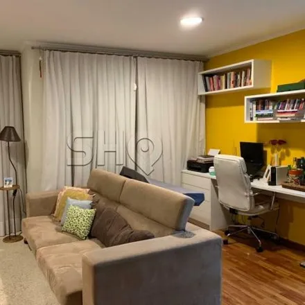 Buy this 1 bed apartment on Rua Caiubi 795 in Perdizes, São Paulo - SP