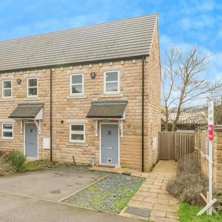 Buy this 2 bed house on Wood Bottom Gardens in Farsley, LS18 4TW