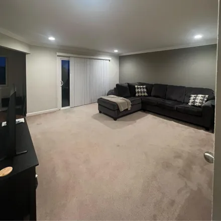 Image 3 - The Californian Apartments, 2330 California Street, Mountain View, CA 94043, USA - Apartment for rent