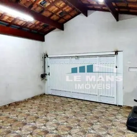 Buy this 2 bed house on Rua dos João de Barro in Pompéia, Piracicaba - SP