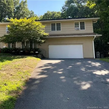 Buy this 4 bed house on 18 Plymouth Lane in Manchester, CT 06040
