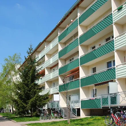 Rent this 3 bed apartment on Moskauer Straße 2 in 39218 Schönebeck (Elbe), Germany