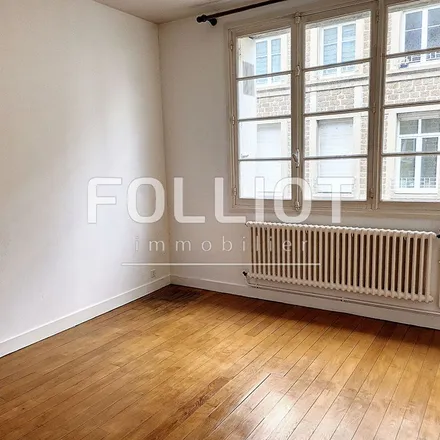 Rent this 3 bed apartment on 1 Place du Champ de Foire in 14500 Vire Normandie, France