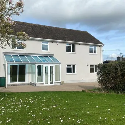 Buy this 5 bed house on Dipford Way in Dipford Road, Taunton