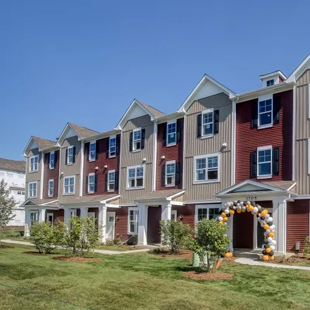 Buy this 3 bed townhouse on 1900 Albany Court in Elk Grove Village, Schaumburg Township