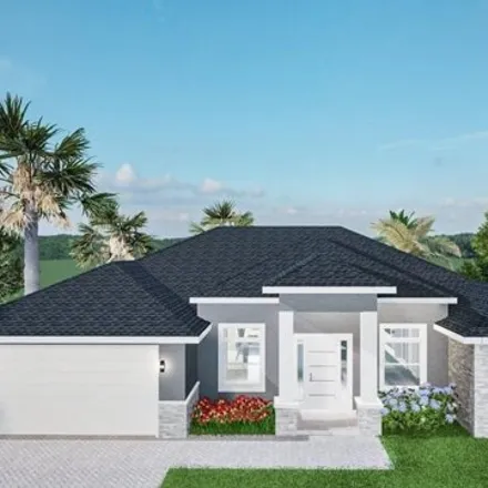 Buy this 4 bed house on 4541 Garden Avenue in Sebring, FL 33875