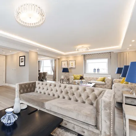 Rent this 5 bed apartment on Boydell Court in London, NW8 6NH