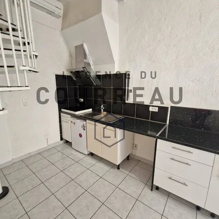 Rent this 1 bed apartment on 9 Rue de la Fontaine Saint-Berthomieu in 34060 Montpellier, France