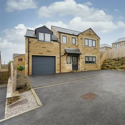 Rent this 4 bed house on Mill Moor Road in Meltham, HD9 5LW