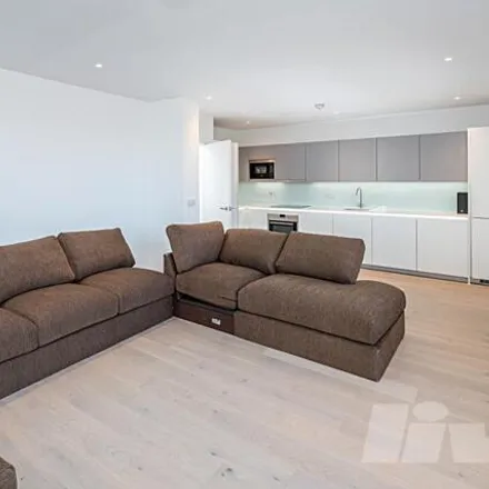 Image 4 - Wilkinson Close, London, NW2 6GR, United Kingdom - Apartment for sale