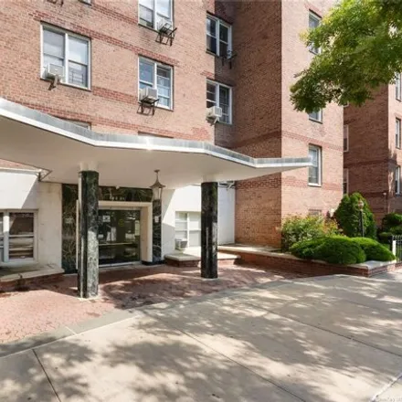 Image 3 - 102-21 63rd Road, New York, NY 11375, USA - Apartment for rent