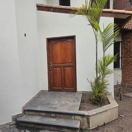 Buy this 4 bed house on Jirón Quiroga in Santiago de Surco, Lima Metropolitan Area 15038