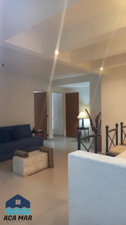 Buy this 12 bed apartment on Cerrada La Cima in Fraccionamiento Las Playas, 39300 Acapulco
