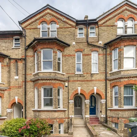 Rent this 1 bed apartment on 44 Woodland Road in London, SE19 1TS