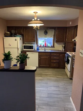 Image 3 - Philadelphia, Torresdale, PA, US - House for rent