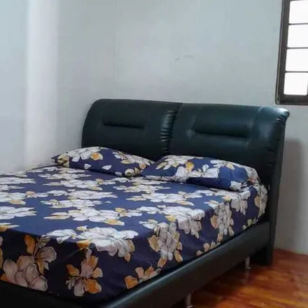 Rent this 1 bed room on 126 in Chong Pang, Yishun Ring Road