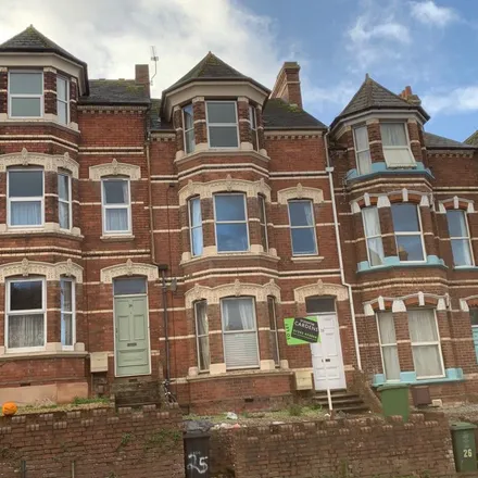 Rent this 6 bed townhouse on 21 Mount Pleasant Road in Exeter, EX4 7AD