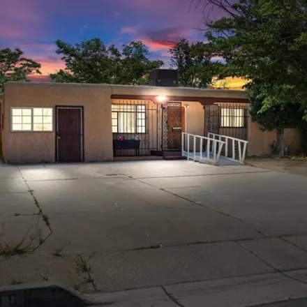 Buy this 5 bed house on 824 Georgia Street Southeast in Albuquerque, NM 87108