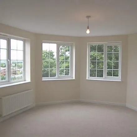 Rent this 2 bed apartment on Castle Lodge Gardens in Rothwell, LS26 0ZL