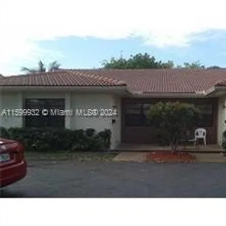 Rent this 5 bed house on 11120 Northwest 39th Street in Coral Springs, FL 33065