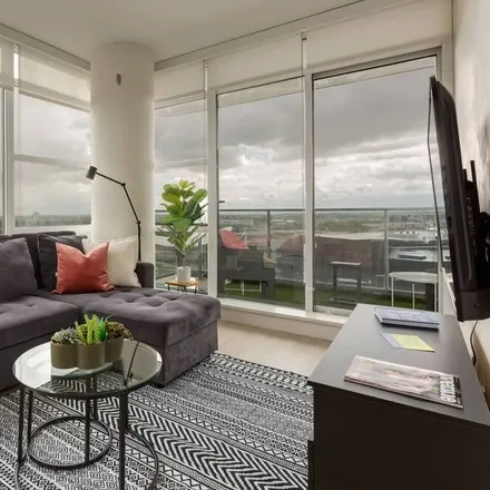Image 2 - Calgary, AB T2G 0Y5, Canada - Apartment for rent