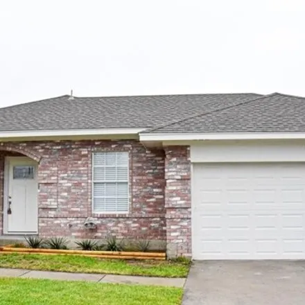 Rent this 3 bed house on 501 Valleyridge Court in Decatur, TX 76234