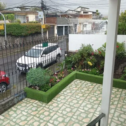 Rent this 5 bed house on Diógenes Paredes in 170133, Quito