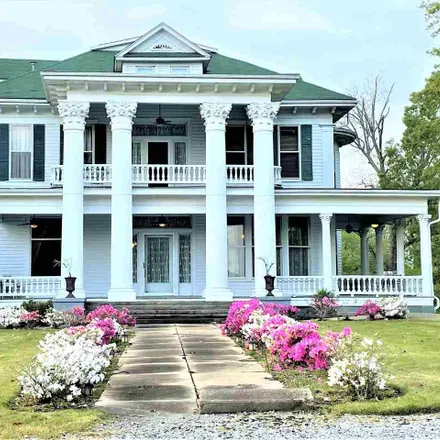 Buy this 6 bed house on 5 Spruce Street in Oakland, Yalobusha County